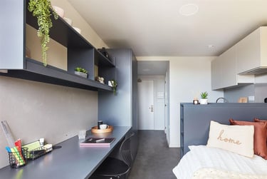 1 bed studio, 43 Lewes Road, Hanover, Brighton, BN23HW - Image 1